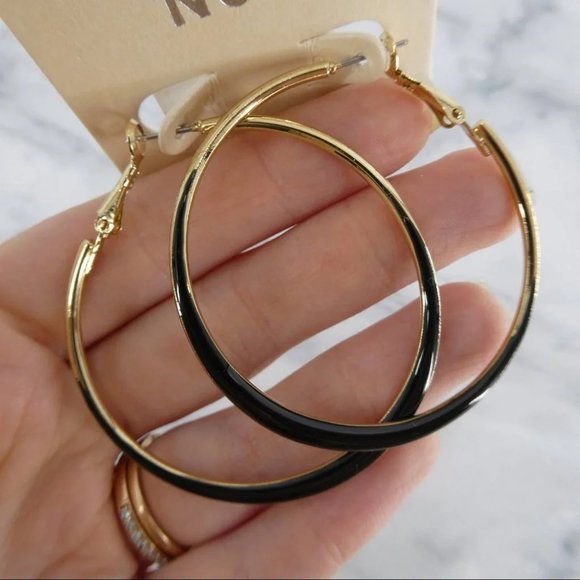 Sterling Silver Small Hoop Earring 8MM - Picture 2 of 5